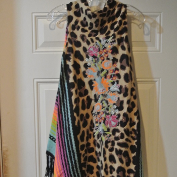 WOMENS PLUS SIZE CRAZY TRAIN CHEETAH AND SERAPE VEST WITH FRINGE - Picture 1 of 5